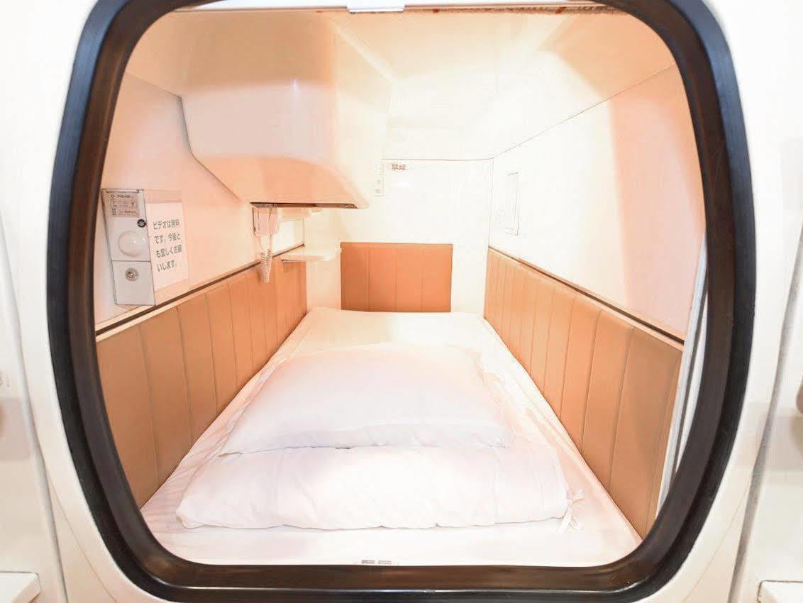 Hotel a capsule Capsule Shimbashi Tokyo